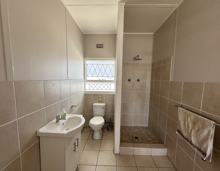 4 Bedroom Property for Sale in Southernwood Eastern Cape